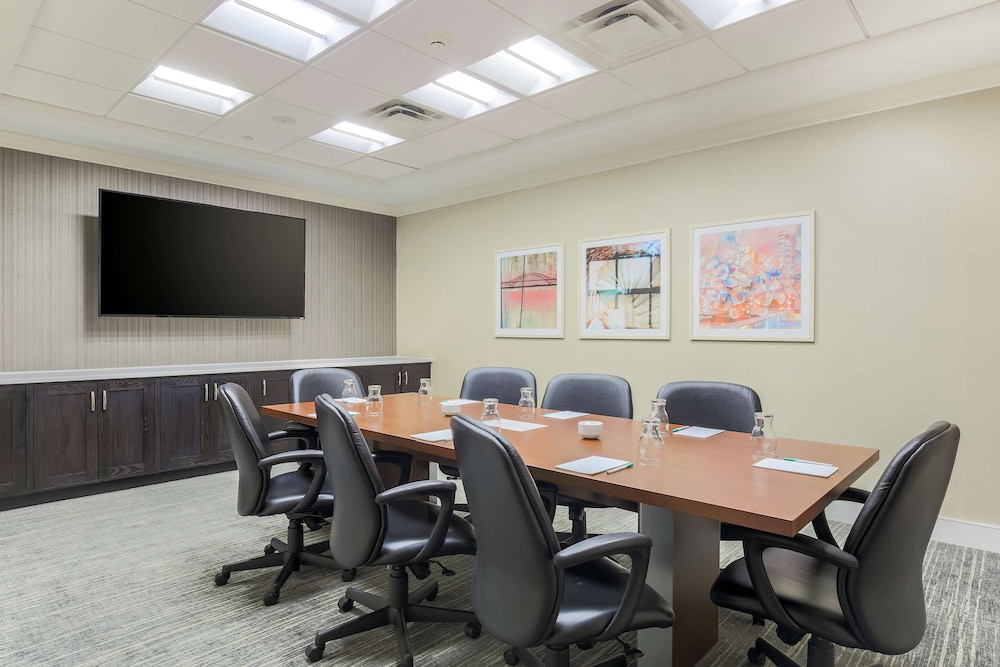 Homewood Suites Melville - photo 29