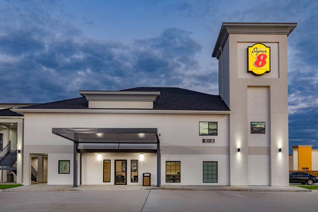 Super 8 by Wyndham Houston NW Beltway 8 West Rd - photo 6
