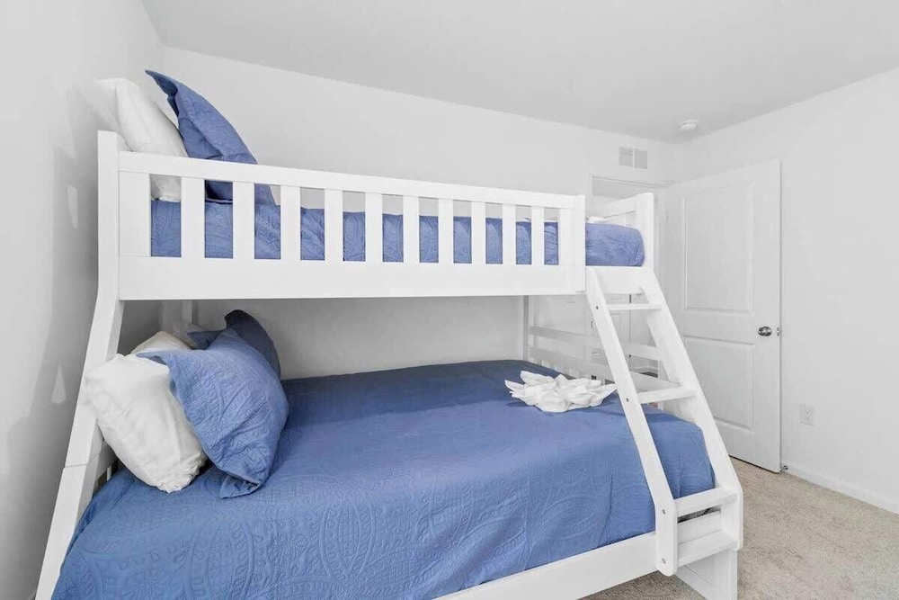Springhill Retreat 3 bed 2 Bath — Spring Hill — photo 3