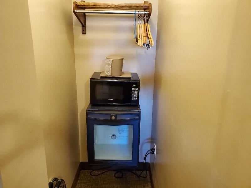 Jefferson Hills Motel - photo 33