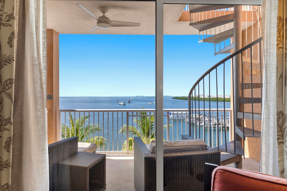 Beachside Resort & Residences - photo 94