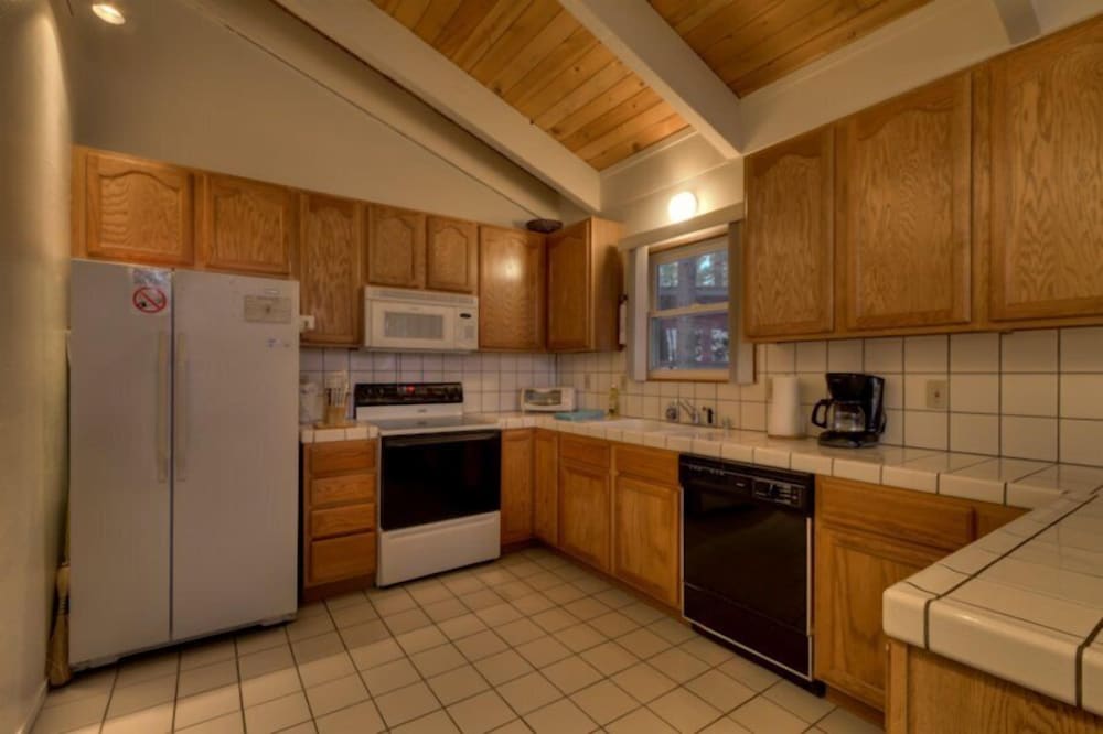 3851 Saddle Road - photo 9