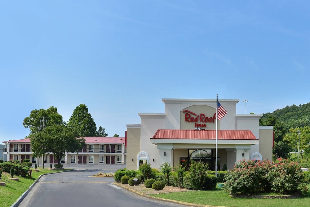 Red Roof Inn Dalton - photo 23