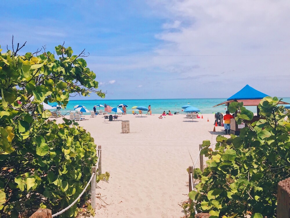 Ocean Spray Hotel - photo 81