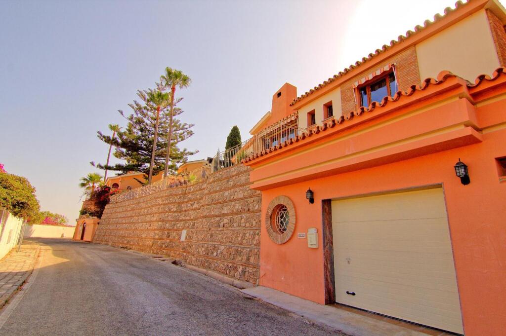 Ct 233 1001 Nights 1001 Nights Ct 233 — carbon neutral stay, Benalmadena