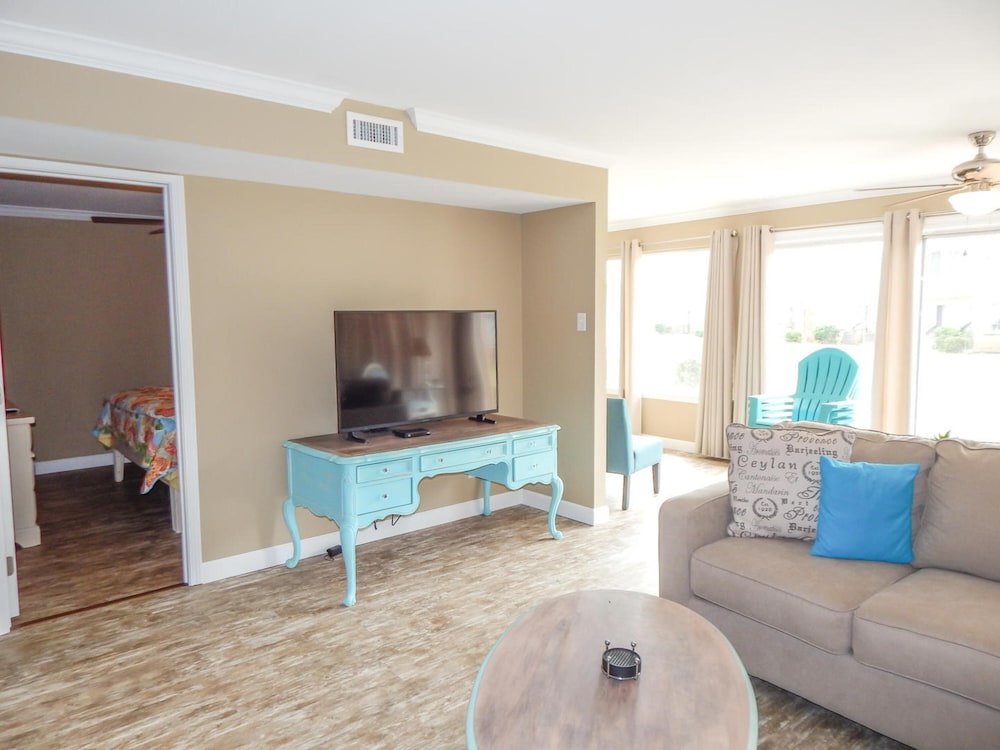 065 Surf Club B5 - photo 18