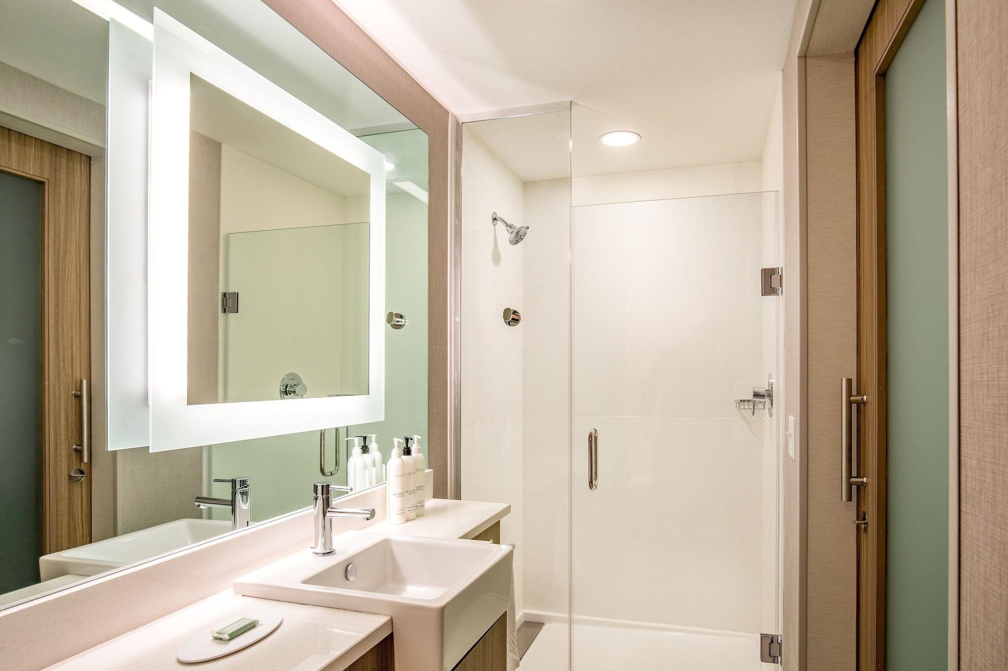 SpringHill Suites by Marriott Boston Logan Airport Revere Beach - photo 10