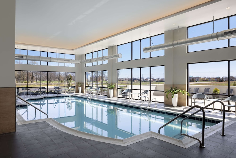 Embassy Suites by Hilton Bowling Green - photo 30