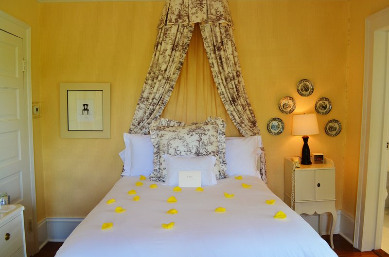 Westglow Resort & Spa - photo 3