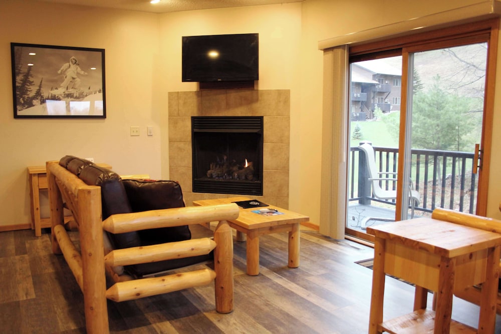Pine Mountain Ski & Golf Resort - photo 16