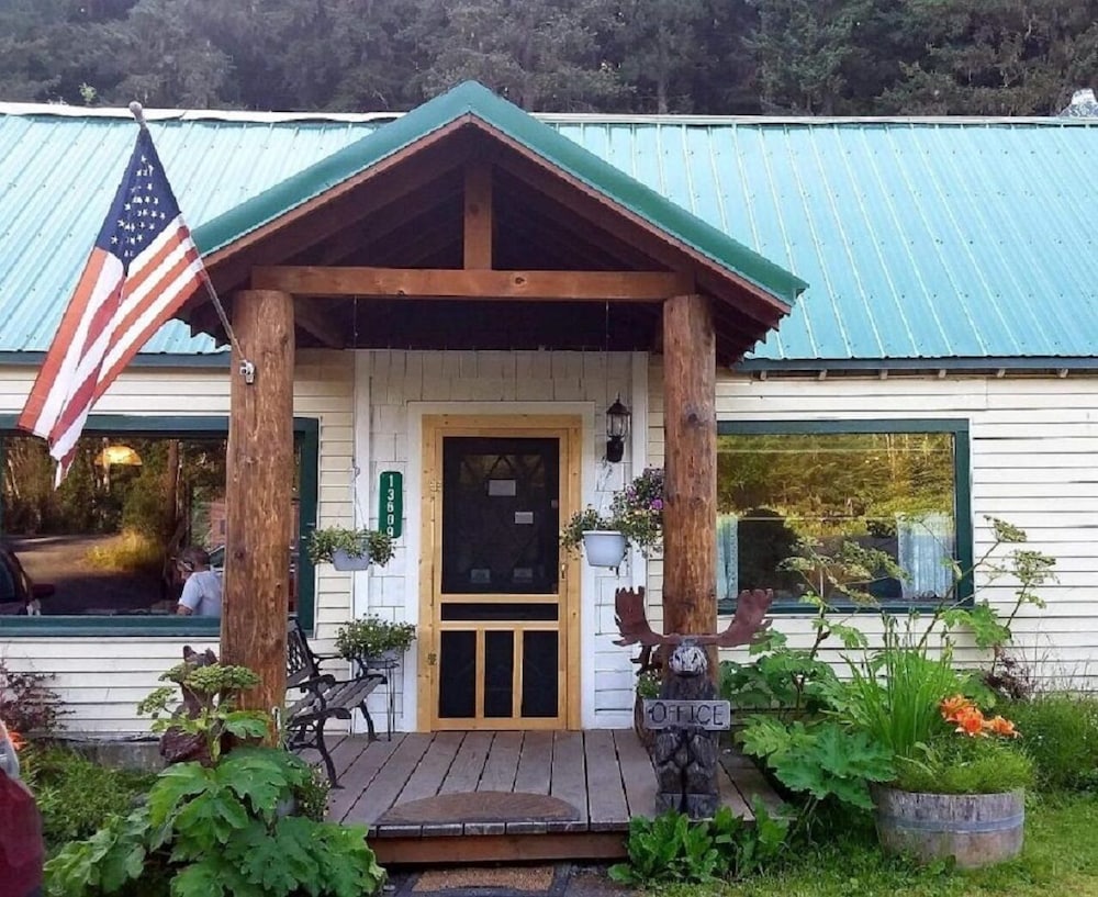 Nauti Otter Inn - photo 6