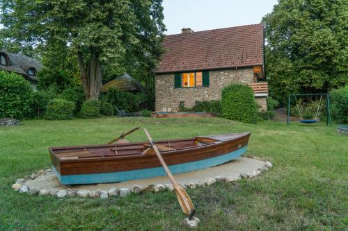 Villa Sajkod — 4-Star Luxury Hotel in Tihany, Hungary