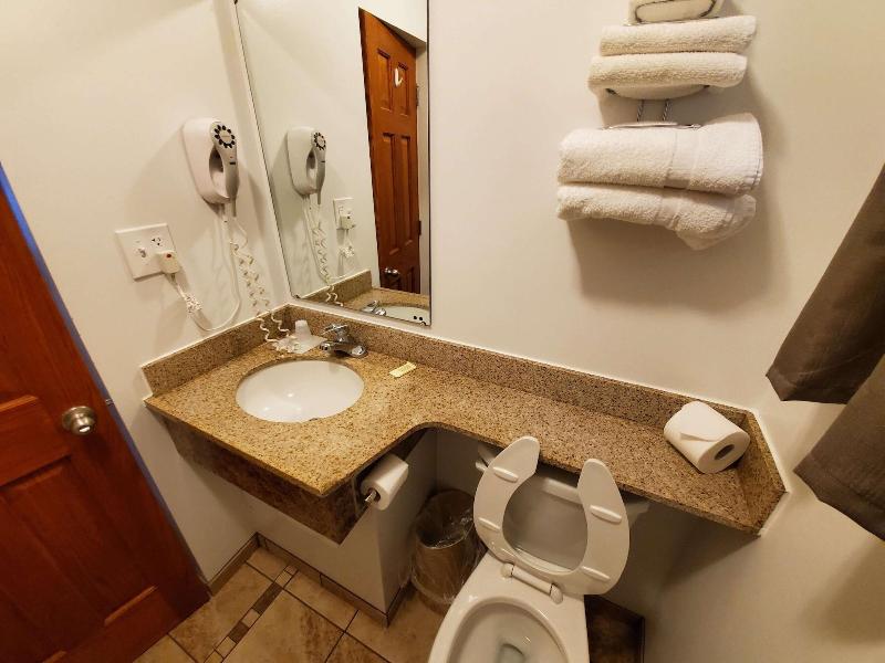 Jefferson Hills Motel - photo 53