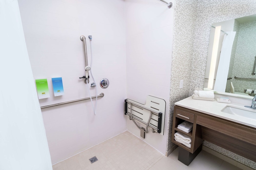 Home2 Suites by Hilton San Antonio at the Rim - photo 31