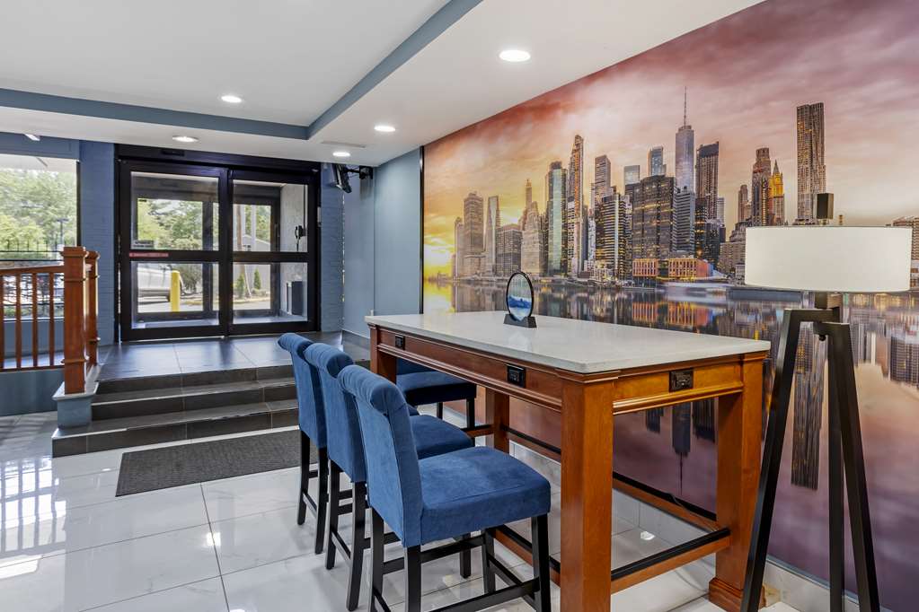 Best Western Rutgers University Hotel - photo 9