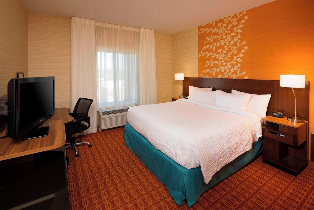 Fairfield Inn & Suites Hershey Chocolate Avenue - photo 20