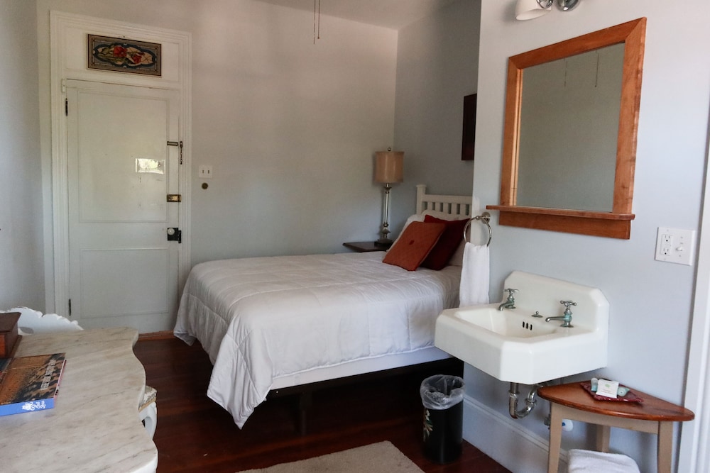 Chalfonte Hotel - photo 9