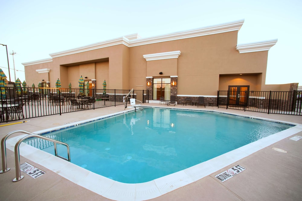 Hilton Garden Inn San Antonio Live Oak Conference Center - photo 33