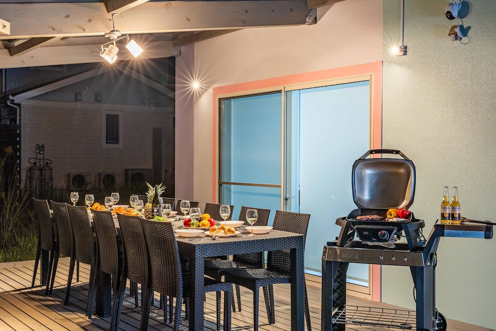 Nanki Shirahama Venus in Shirahamacho-Usazakiminami, Japan