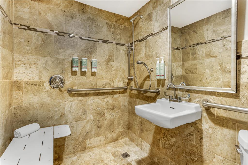 Best Western Queens Gold Coast - photo 28