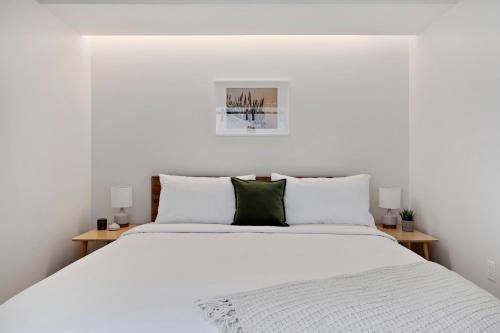 Modern Lifestyle Loft with View Zuni Lofts in Denver, United States