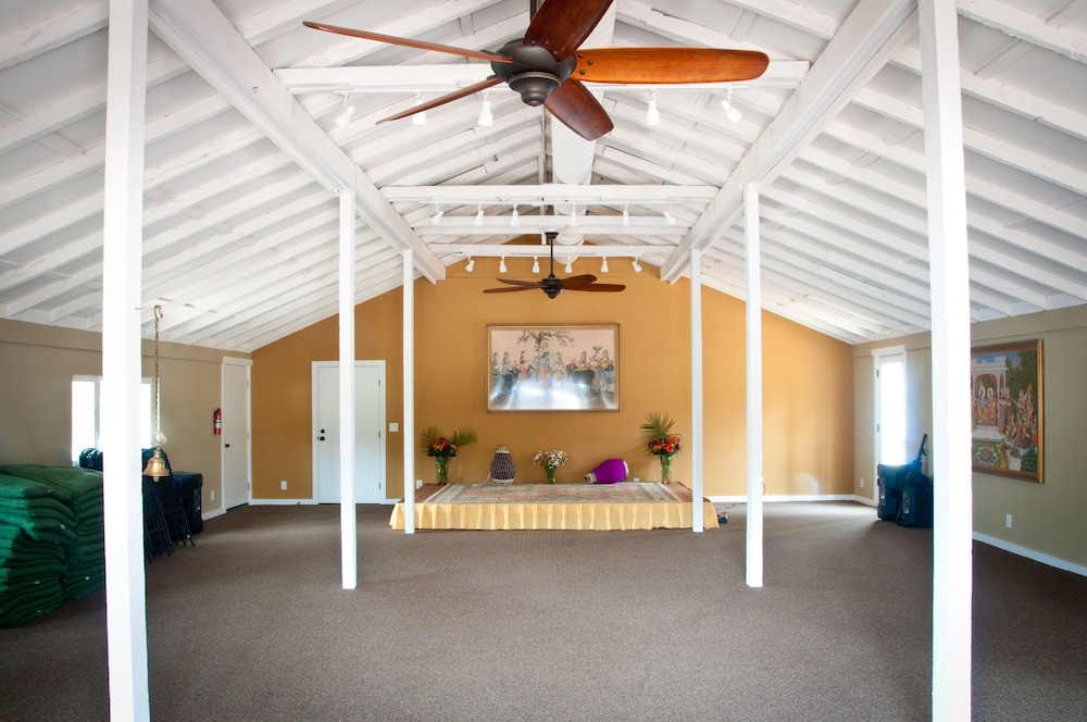 Mandala Springs Wellness Retreat Center - photo 28
