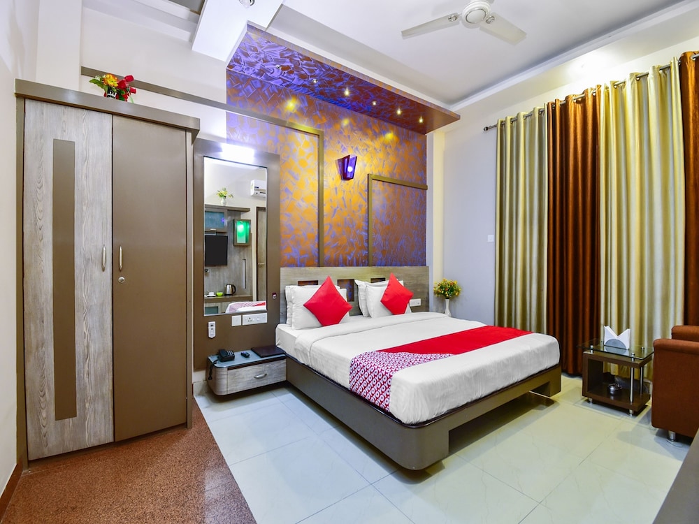 OYO 6296 Hotel Park Avenue in Sikar, India