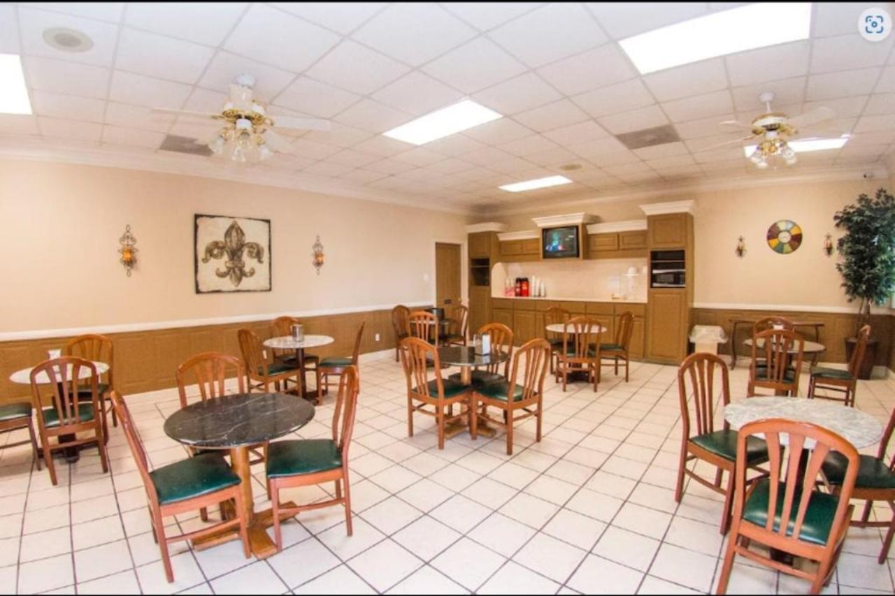 OYO Hotel Audubon Baton Rouge Port Allen I 10 - photo 15