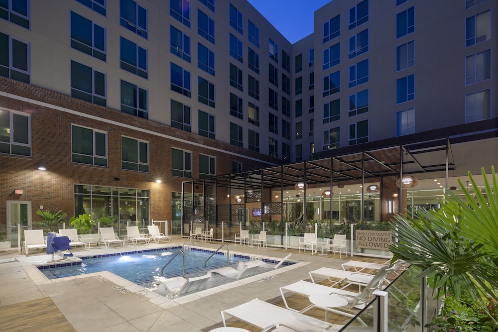 Residence Inn by Marriott Greenville Downtown - photo 33