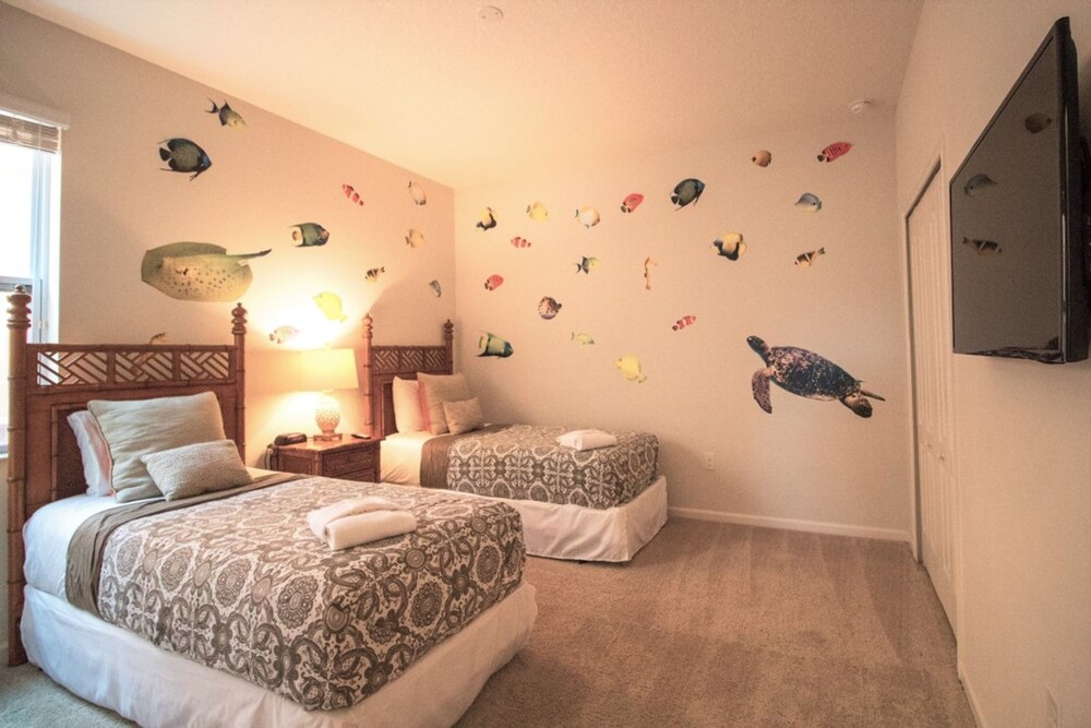 Golden Palms Vacation Resort 4427 - photo 2