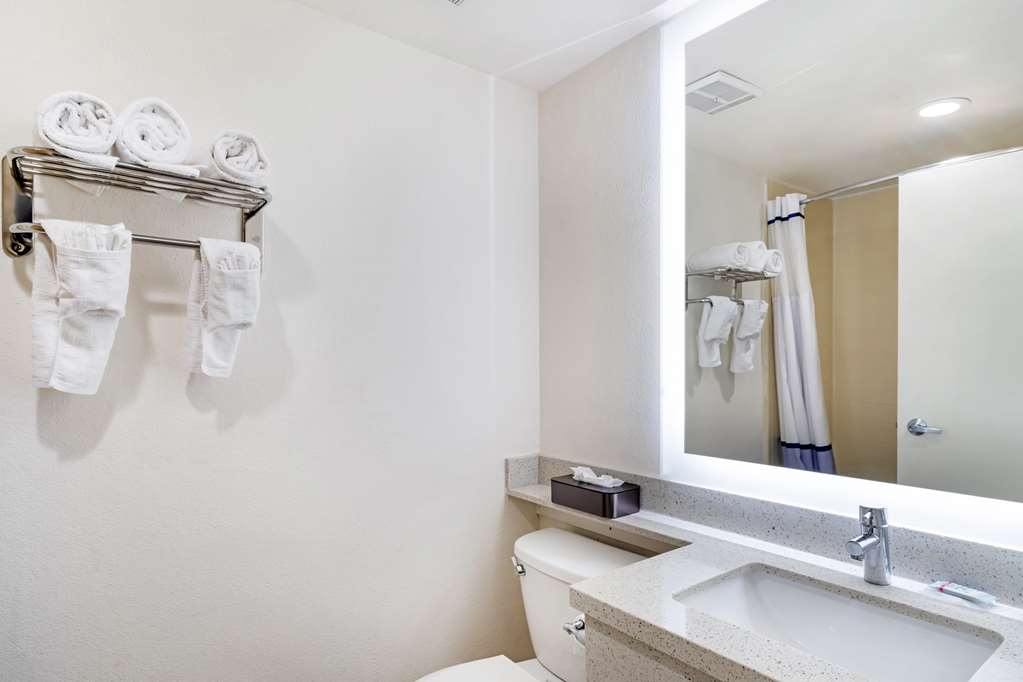 Best Western Posada Royale Hotel & Suites - photo 18