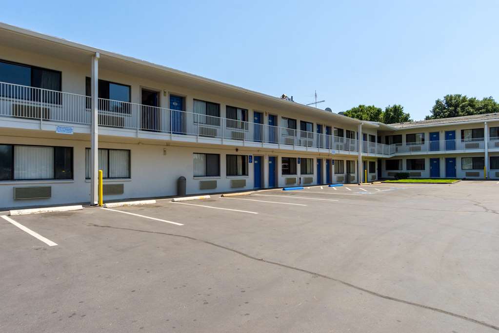 Motel 6 Redding CA Central - photo 6