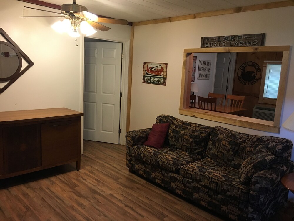 Smoky View Cottages & RV Resorts - photo 31
