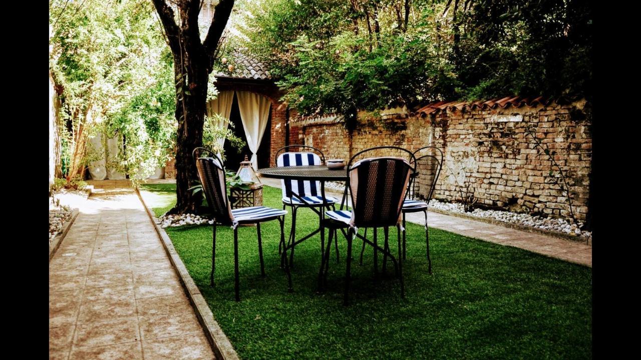 Garden Vittoria in Cremona, Italy