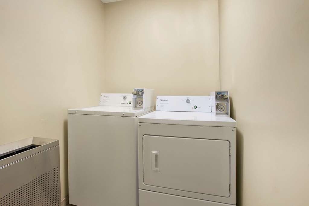 Rodeway Inn & Suites Grand Rapids Southeast - photo 31