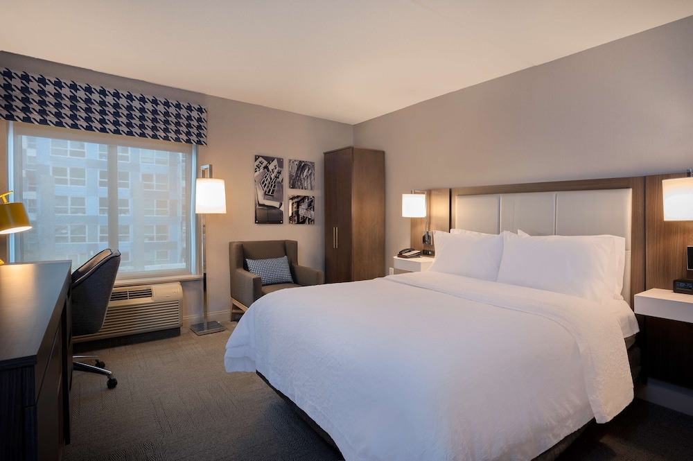 Hampton Inn by Hilton Boston Cambridge - photo 8