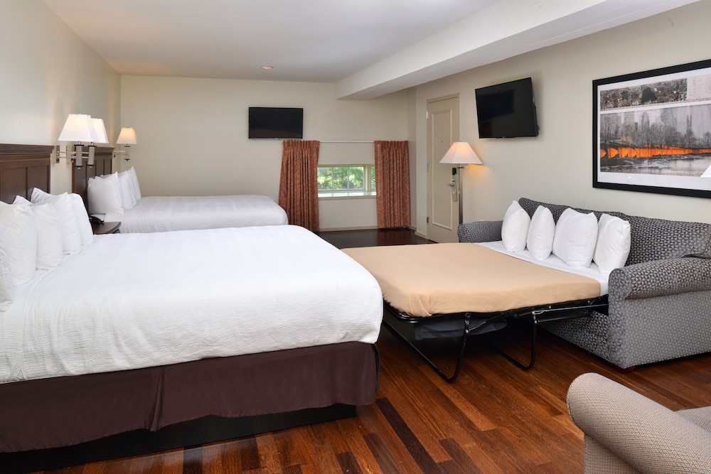 Grand Eastonian Hotel & Suites - photo 21