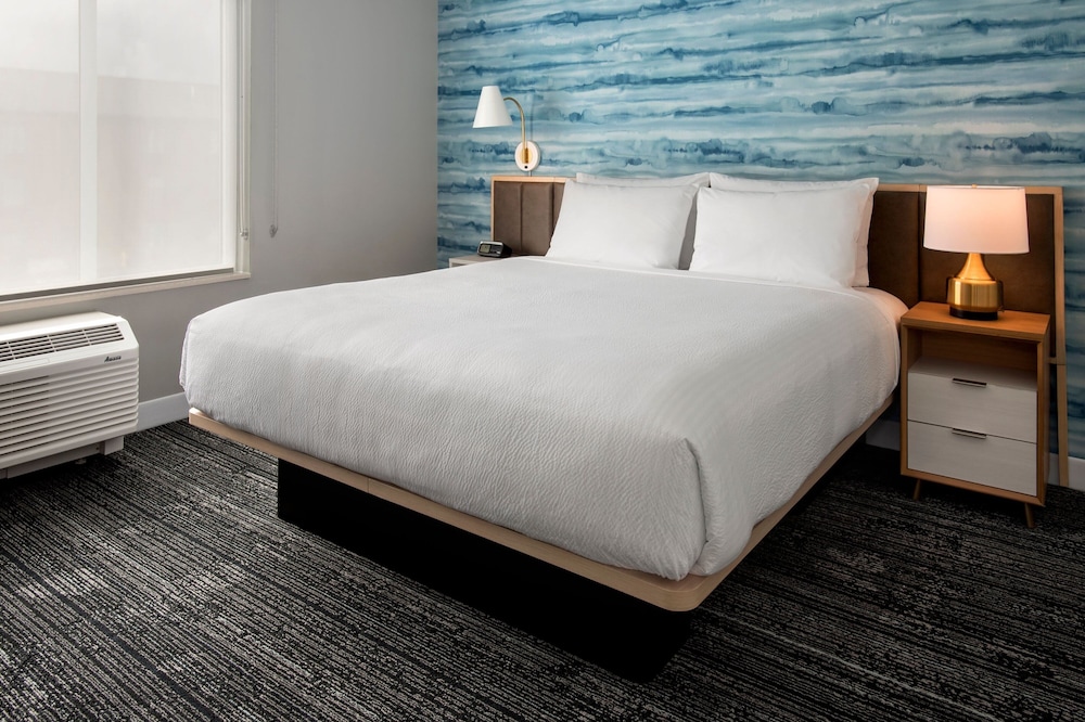 TownePlace Suites by Marriott Portland Airport ME - photo 9