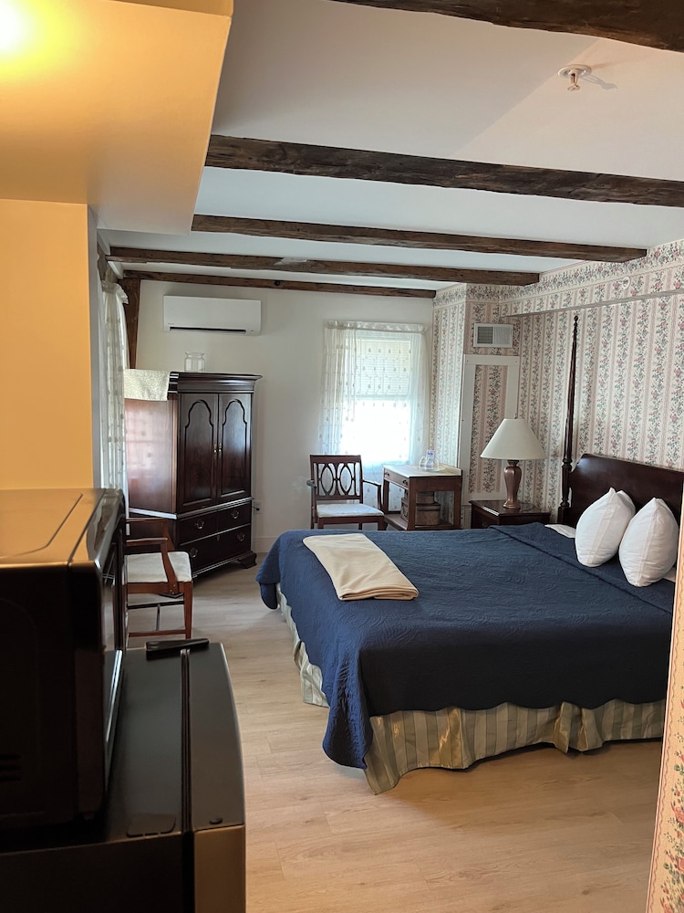 Old Orchard Beach Inn - photo 73
