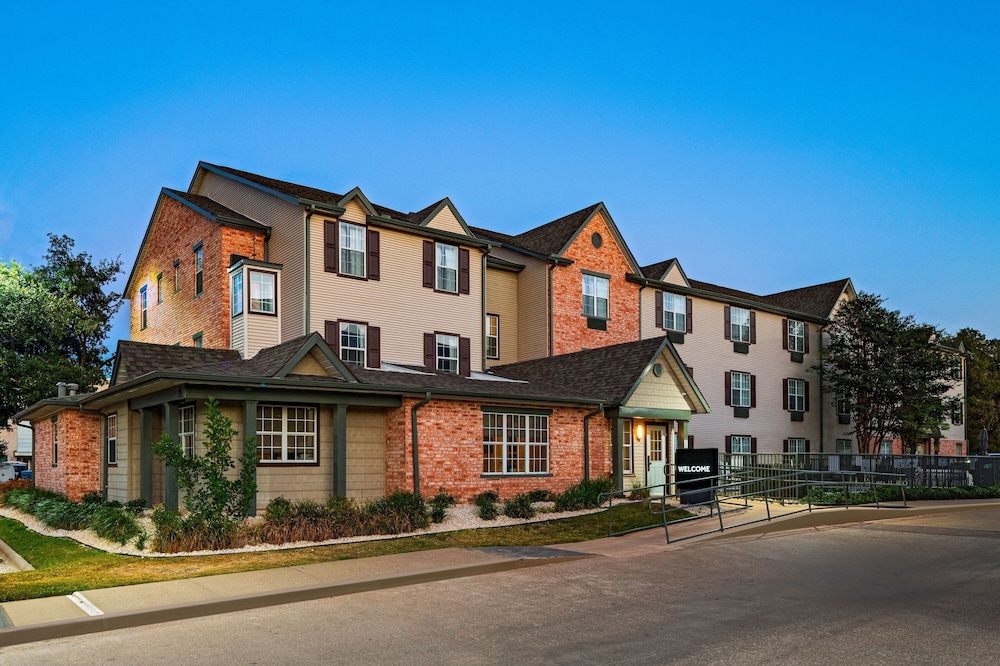 TownePlace Suites by Marriott College Station - featured photo