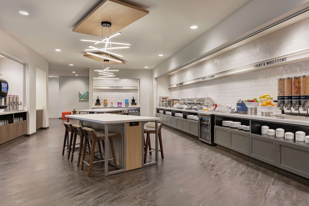 Home2 Suites by Hilton Easton - photo 37