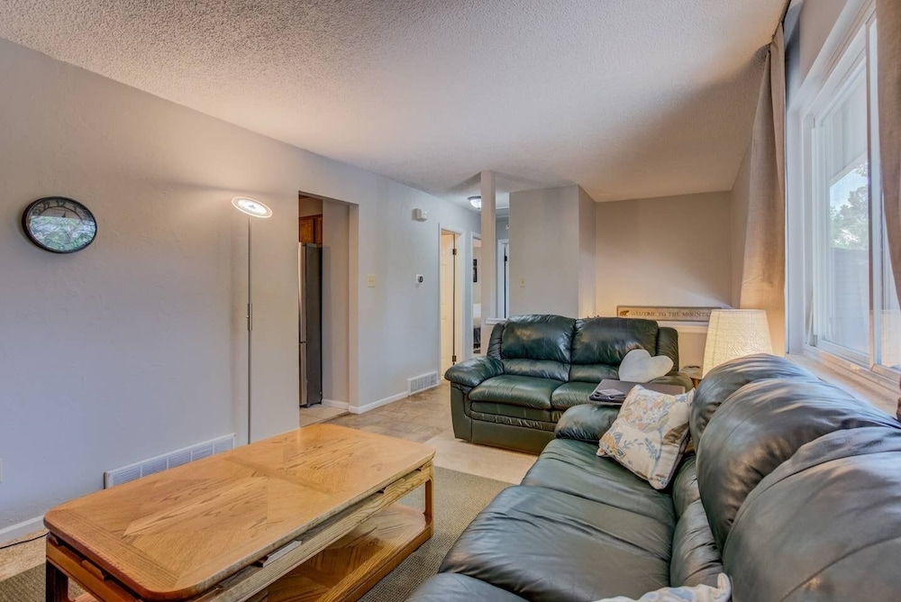 4BR Dog friendly Minutes to Garden of the Gods - photo 23