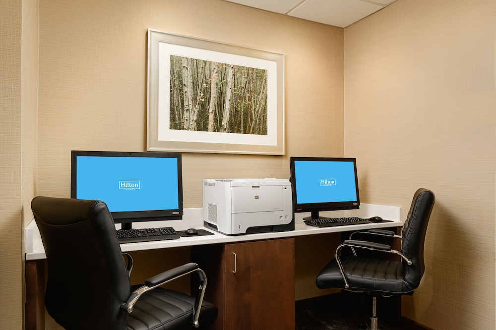 Hampton Inn Oak Ridge Knoxville - photo 22