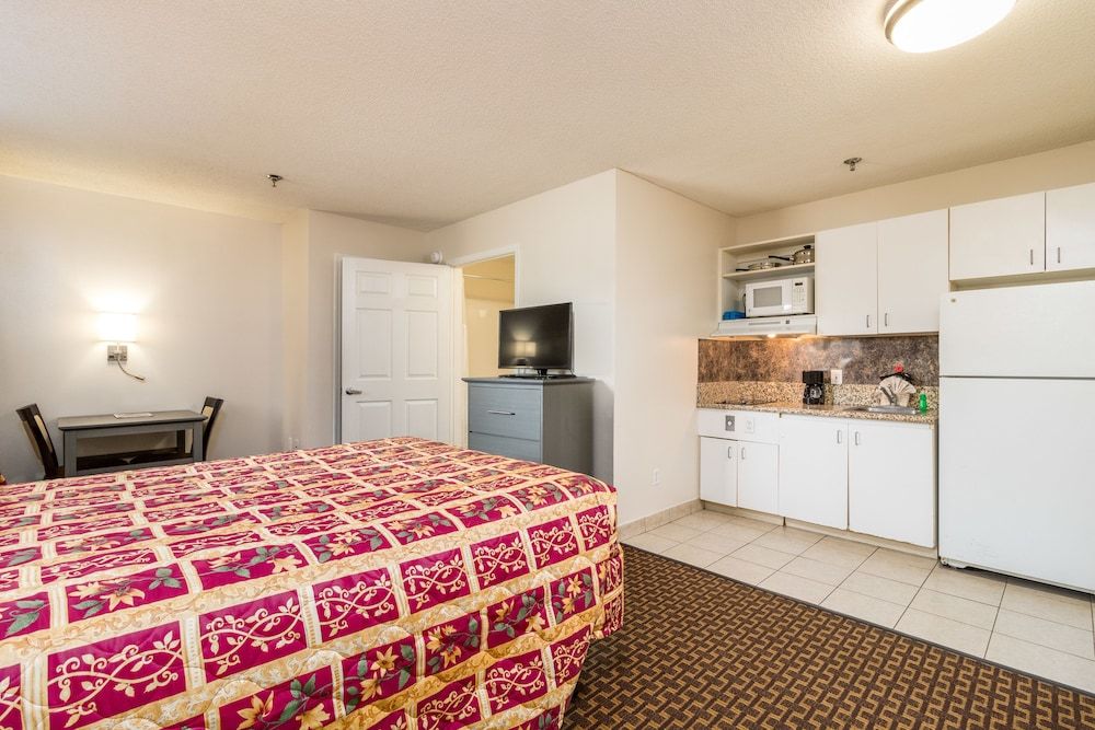 Siegel Select Bartlett Extended Stay in Tennessee - photo 10