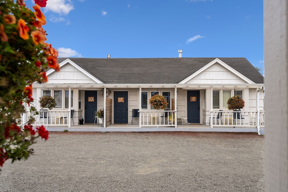 Boardwalk Cottages - photo 106