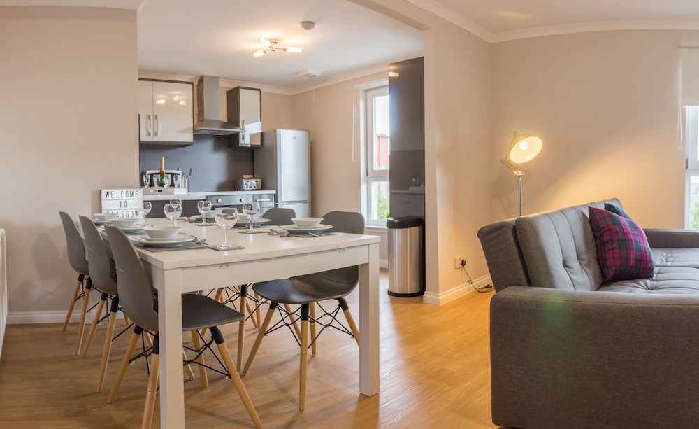 Glasgow East Apartments — 4-Star Luxury Hotel in Glasgow, United Kingdom