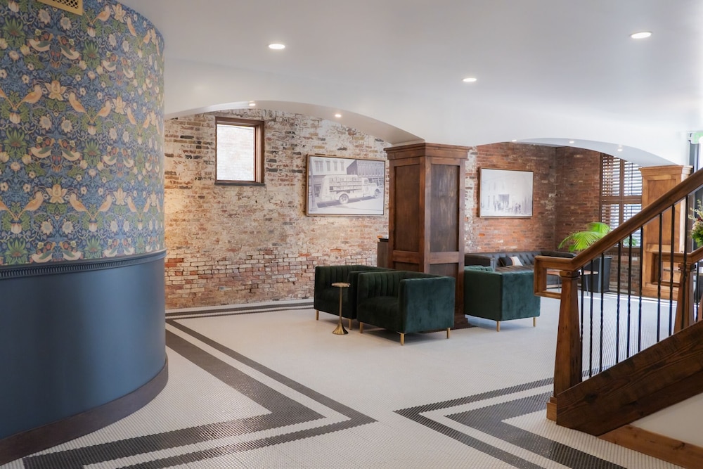 The Chandler Hotel - photo 4