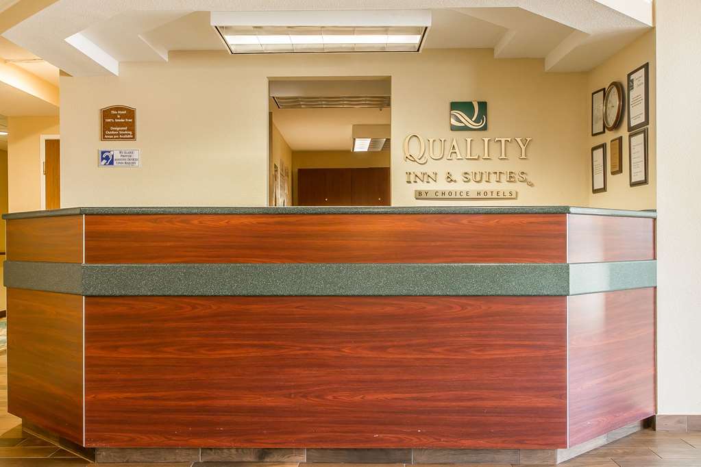 Quality Inn & Suites Santa Rosa South - photo 6
