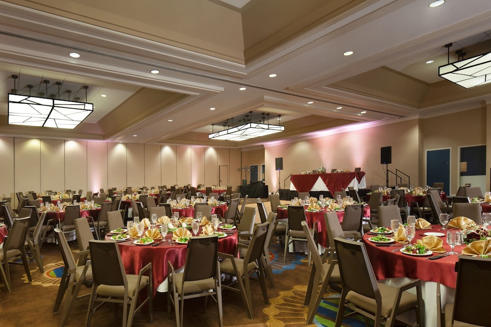 Sheraton Anchorage Hotel - photo 76