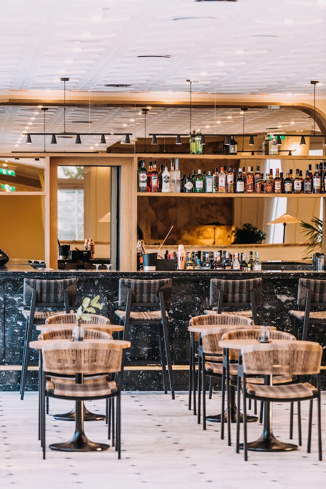 מזון ומשקאות